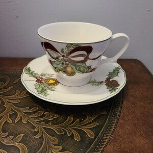 Noble Excellence Holly Bells Footed Cup & Saucer Bells Holly Ribbon Pinecone